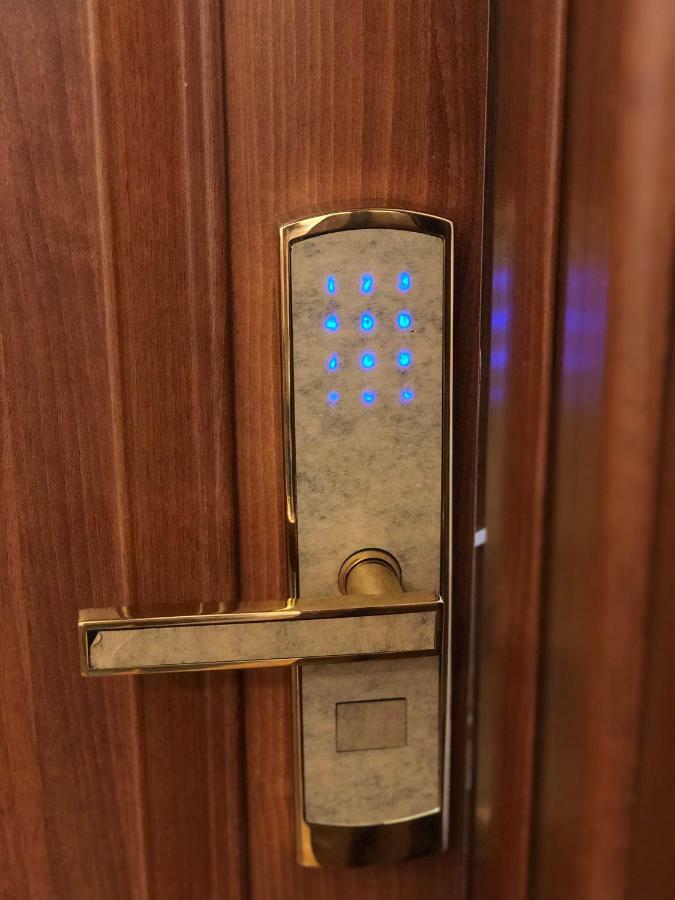 Musik Apartments Old Town Сибиу Екстериор снимка