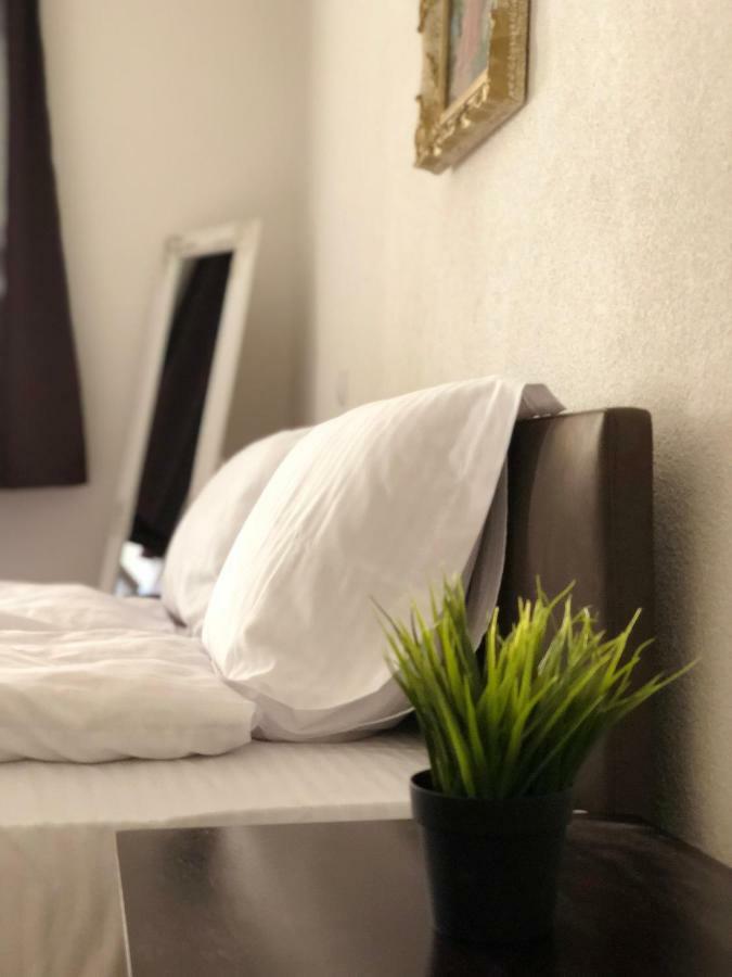 Musik Apartments Old Town Сибиу Екстериор снимка